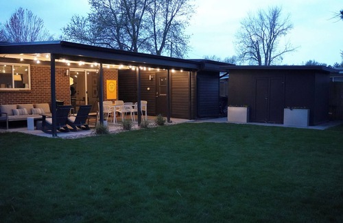 Alta Vista Area House | 4br Olde Town ~ Firepit ~ Outdoor Heated Dining ~ Playset