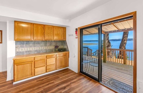 Brinnon House | 4BR Waterfront Home | Sauna | Dock | Firepit