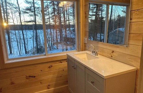 North Windham House | 5 bed 4 bath in the Basin of Sebago Lake with 200 ft. of shared beach frontage