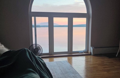 Millinocket House | 5-Bedroom Lakefront Retreat, Sandy Beach & Direct Mt. Katahdin Views, South Twin