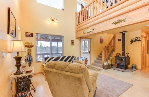 Cohoe House | 5 Mi to Kasilof River: Forest-View Retreat w/Deck