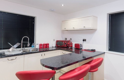 North Duffield Cottage | 7 bedroom accommodation in North Duffield, near York