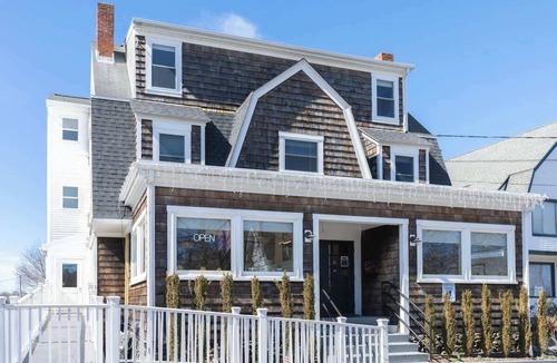 Middletown House | #7 | Comfy Room w/King-bed
