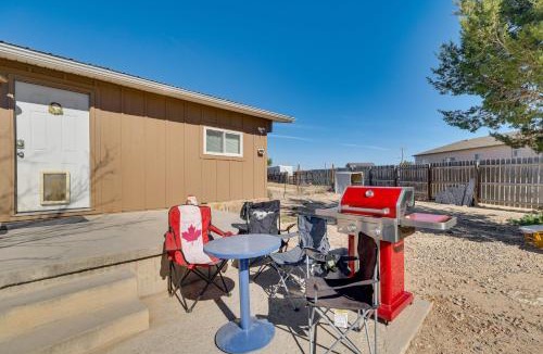 Penrose House | 7 Mi to Dakota Hot Springs Penrose Group Getaway!
