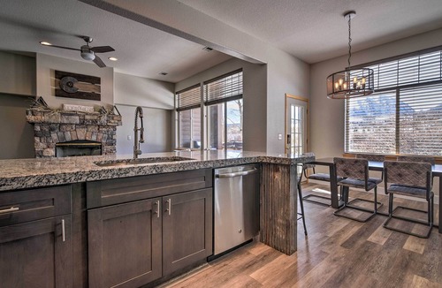 Silverthorne House | 7 Mi to Keystone: Waterfront Home w/Scenic Views