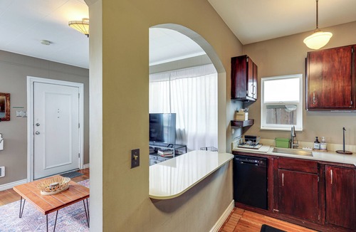 Ballard House | 8 Mi to Lumen Field! Walkable Home w/Fenced Yard