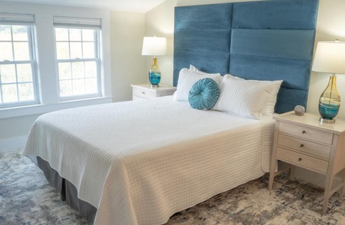 Hampton Hotel | 935 Ocean, a Beachside Inn