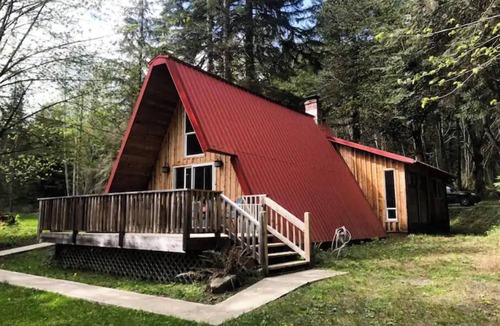 Ashford Cabin | A-Frame Cabin - 5 Mins to NP - Tilted Timbers