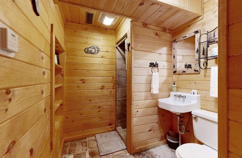 Bethlehem House | A-frame near Miller Pond & golfing - firepit & deck with forest views