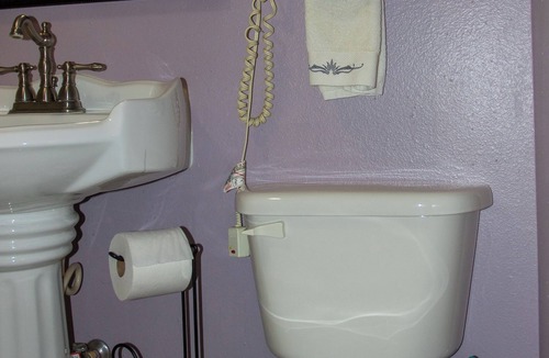 Tok Bed & Breakfast | A Hyde Away Inn B&B