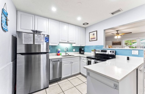 Siesta Key Cottage | A Perfect Get-Away! Newly Remodeled Home On Siesta Key!