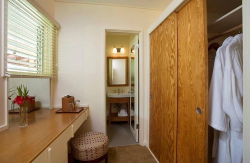 Volcano Hotel | A Place You'll Surely Enjoy! Deluxe Crater View King Unit, Parking & Bike Rental