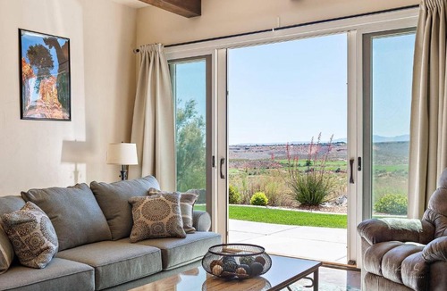 Washington Apartment | Above Par