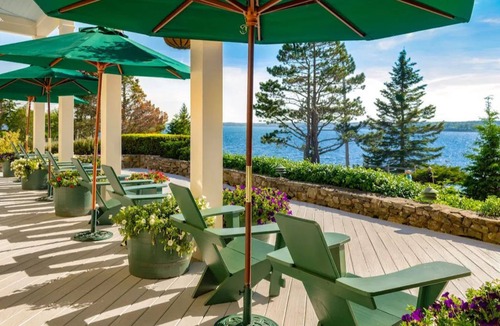Boothbay Harbor Cabin | ADA Lodge | 2 Queens + Partial Ocean View