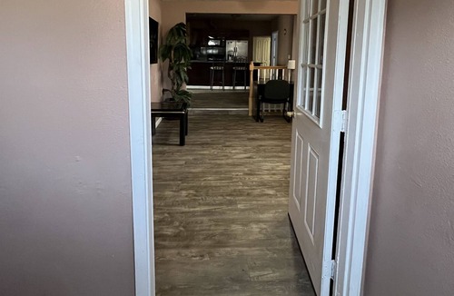 Midtown Anchorage House | Adorable 4 BR/2 BA guesthouse in Midtown Anchorage