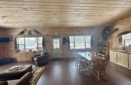 Allagash House | AGS Bear Den