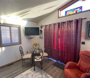 Seward Apartment | Alaska's Point of View Full Suite