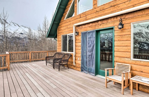 Eagle River Cabin | Alaskan Mountain Gem with Private Hot Tub & Gym!