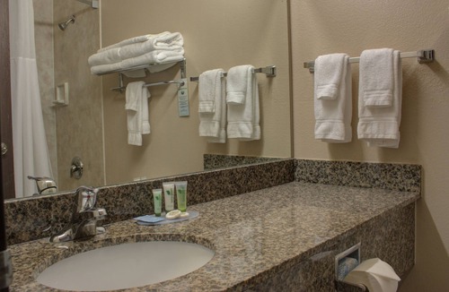 Kremmling Hotel | Allington Inn & Suites