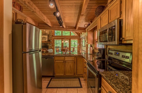 Sugar Grove Cabin | Almost Heaven: Pet-Friendly Cabin with Yard and Hot Tub in Valle Crucis - Walk to River