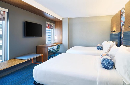 Downtown Austin Hotel | Aloft by Marriott Austin Downtown