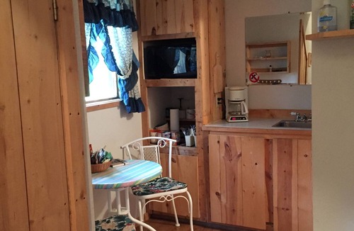 Cohoe Cabin | Alpine Heather is a quiet, self contained, cabin in the Woods!