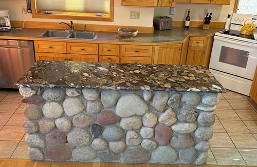 Steamboat Springs House | Amazing 40 Mile View! Cozy Efficient Home DOG? Hot Tub, 2 Car Heated Garage