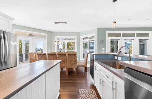 Ocean Isle Beach House | Amazing Lux Home for Family Vacations/Weddings/Golf Trips/Corporate Groups