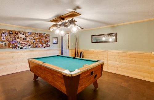 Angel Fire House | Angel Fire Cabin w/Game Room ~ 4 Mi to Ski Resort