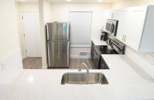 Steamboat Springs Condo | Aparthotel with Grab & Go Breakfast 1 mile from Gondola Shuttle to Slopes