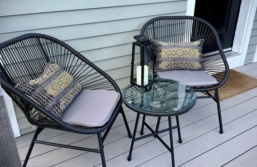 Mystic Apartment | "Ashby-Randall": Riverview Getaway Downtown Mystic