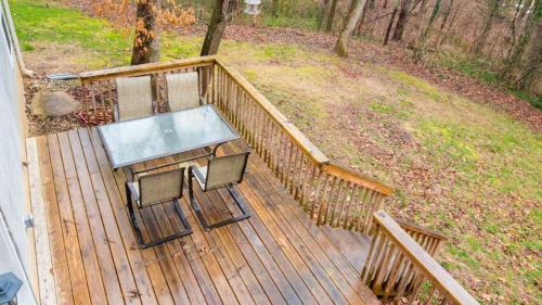 Fairview House | Asheville Cottage Retreat by AvantStay