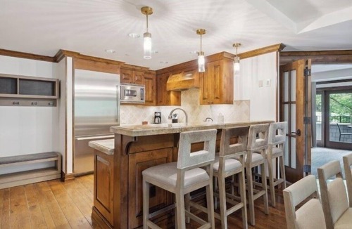 Downtown Resort | Aspen Mountain Residences - Ski-in/Ski-Out - 1BR Luxury - Mar 20-27, 2027