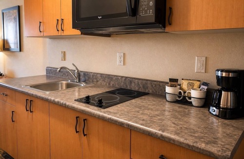 Mendenhall Valley Hotel | Aspen Suites Hotel Juneau