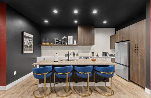 South Manchaca House | ATX Getaway with Cowboy Pool, Fire Pit, Rooftop