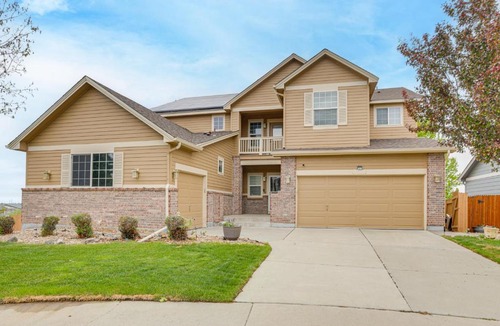 Aurora Apartment | Aurora Retreat Near Anschutz Medical Campus