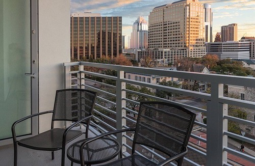 Civic District Apartment | Austin | Couples ATX Base | Pool + Gym