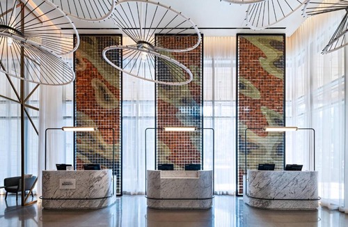 Waller Creek District Hotel | Austin Marriott Downtown