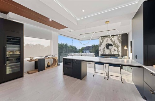 Galindo House | Austin's Skyline Lux. Private Pool & Rooftop Deck