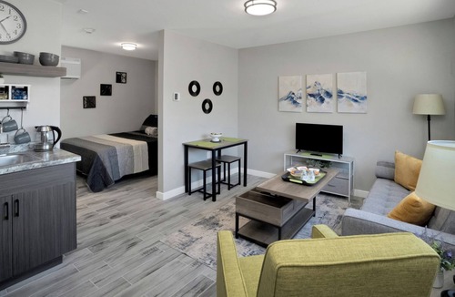 Aztec Apartment | Avant Quarters