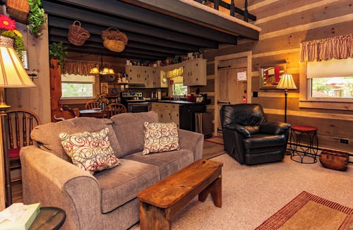Blowing Rock House | Azalea Garden Inn