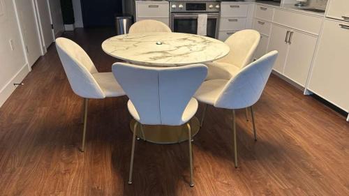 Bay Village House | Back-Bay Upscale Central Condo Bos Common Downtown