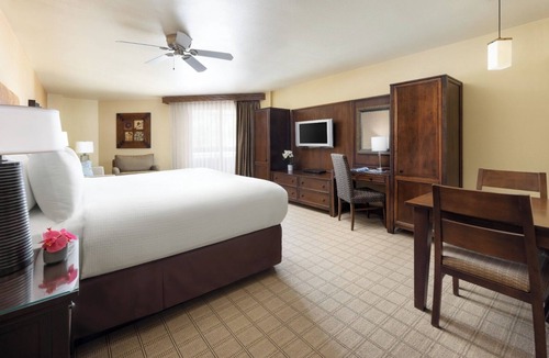Mount Crested Butte Hotel | Balcony Suite w/Kitchenette | Perfect for Couple Stay with Pool Access