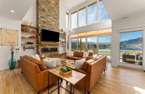 Ardenvoir House | Bald Eagle Beach - Alice Lodging