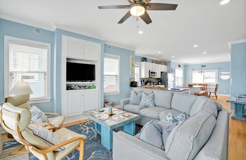 Wilmington Beach House | Beachfront Duplex with 3 Decks and Awesome Ocean Views