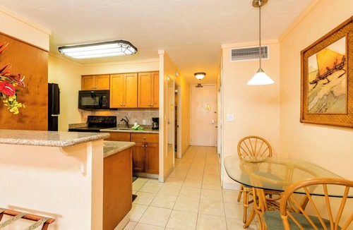 Historic Lahaina Front Street Condo | Beachfront studio in historic Lahaina with lanai views summer deals
