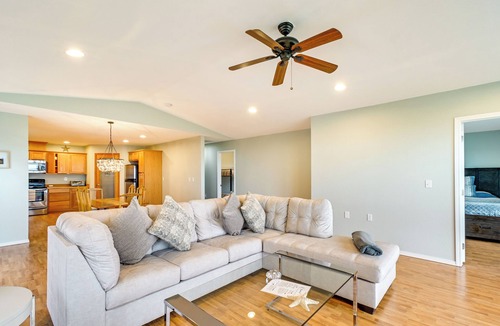 Westport House | Beachfront Westport Home w/Deck!
