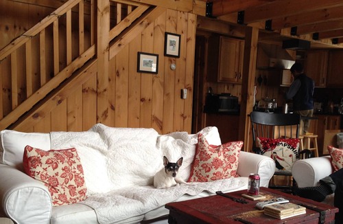 Woodsville House | Beautiful 3-bedroom Log Cabin On 50+ Acres Overlooking the White Mountains