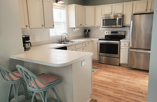 Ocean Isle Beach House | Beautiful 3BR house in perfect location w/water view, all linens included!