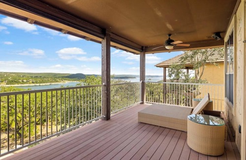 Jonestown House | Beautiful 4bdrm Home at Hollows - All Amenites